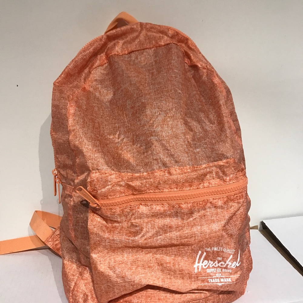 Backpack - Picture 4 of 6
